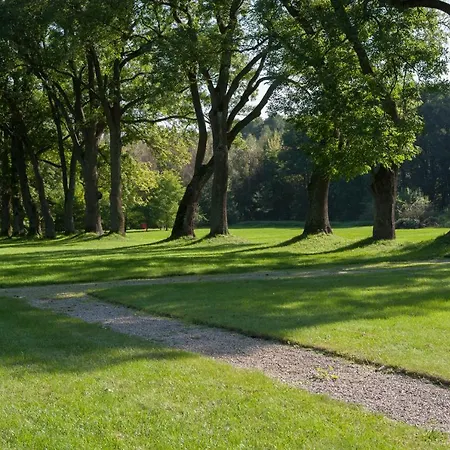 Dom Lowczego Gnoyna Park Landhuis Radziejowice