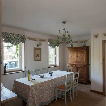 Casa di campagna Dom Lowczego Gnoyna Park Radziejowice