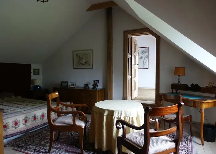 カントリーハウス Dom Lowczego Gnoyna Park